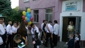 1677 de elevi își fac studiile în școlile cu predare în limba română din regiunea transnistreană